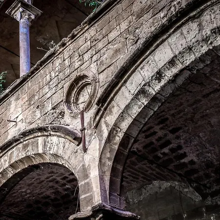 Le Casette Palazzo Ajutamicristo Xii *